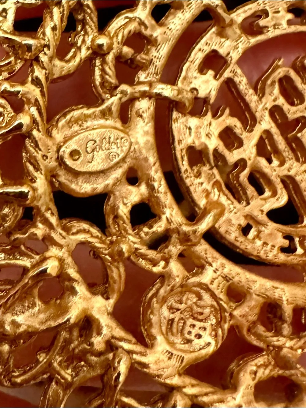 Vintage 1960s Goldette New York Signed Gold Tone Asian Runway Necklace Perfect!